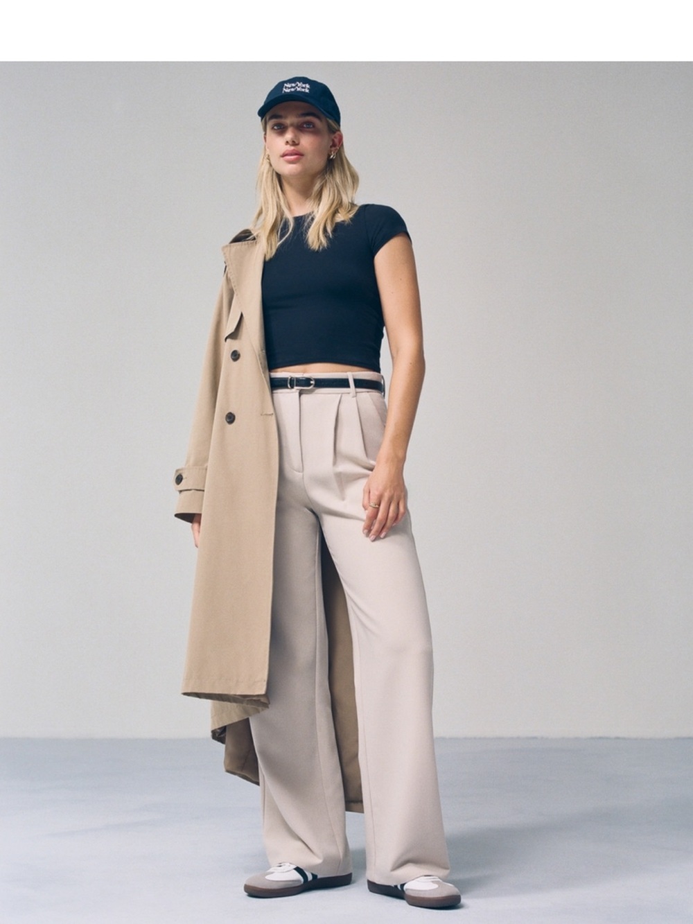 Abercrombie & Fitch Sloan Tailored Wide Leg Pants - Light Taupe - Picture 4 of 10